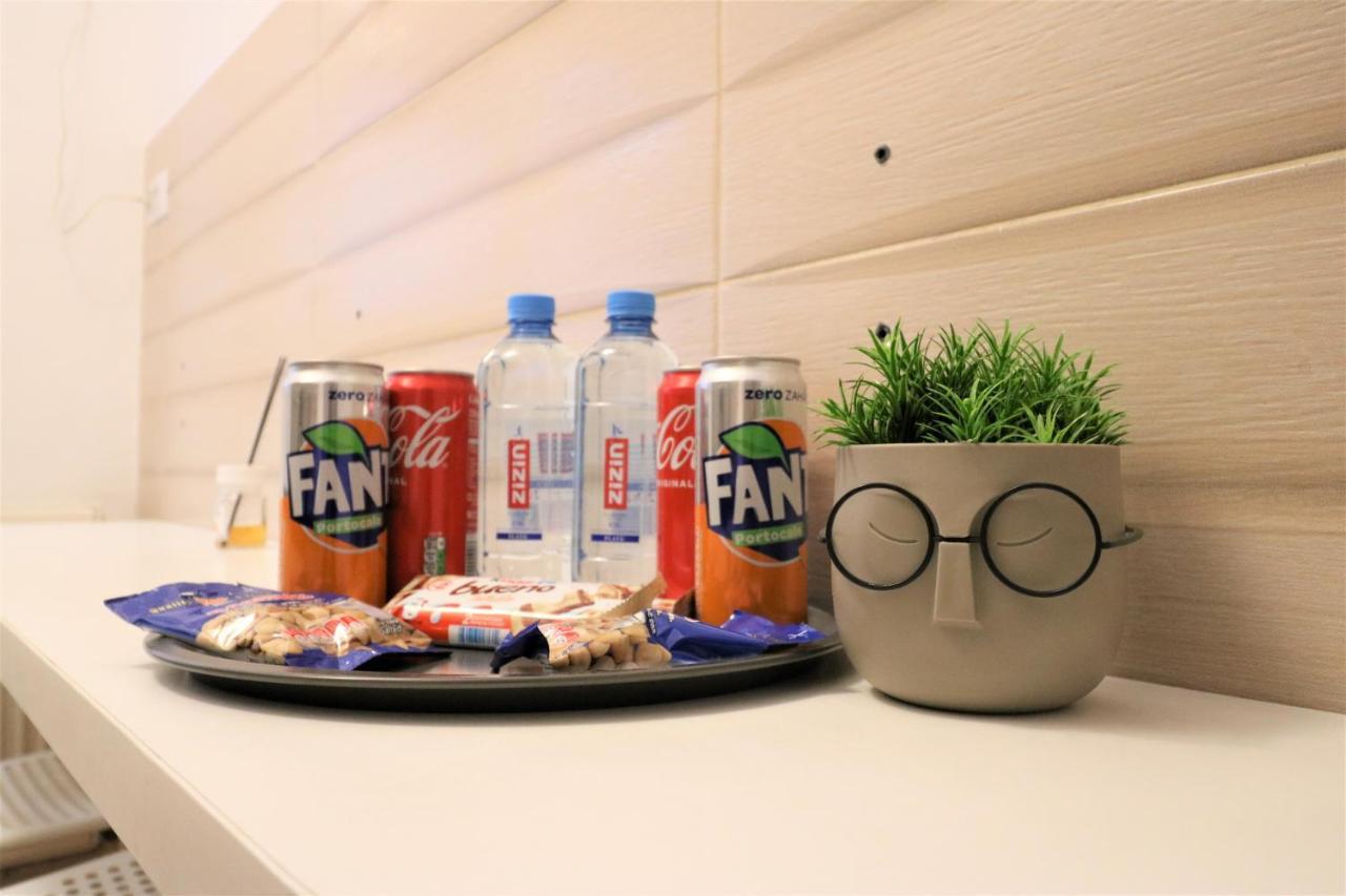 Cozy Old Town Apartment - Free Minibar ブカレスト エクステリア 写真